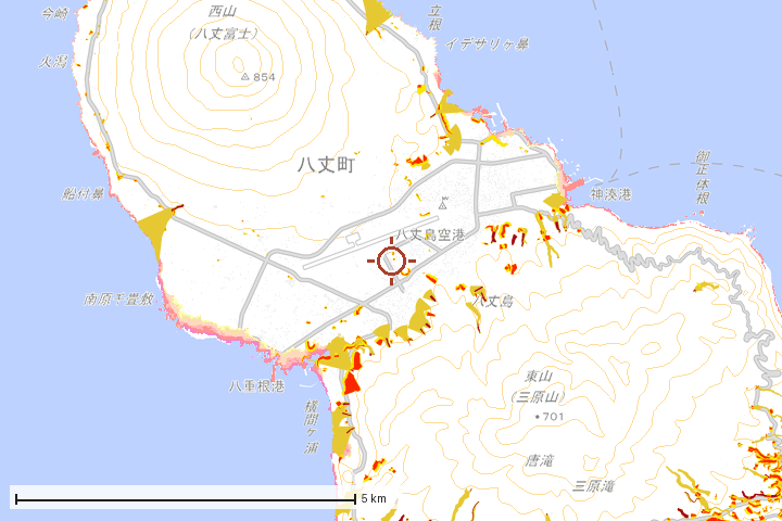 八丈町周辺のハザード重ね図