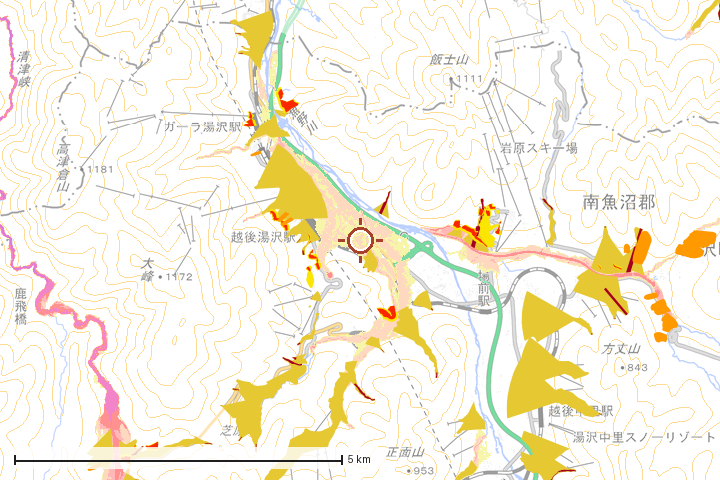 湯沢町周辺のハザード重ね図