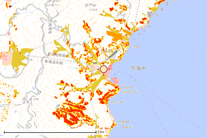 熱海市周辺のハザード重ね図